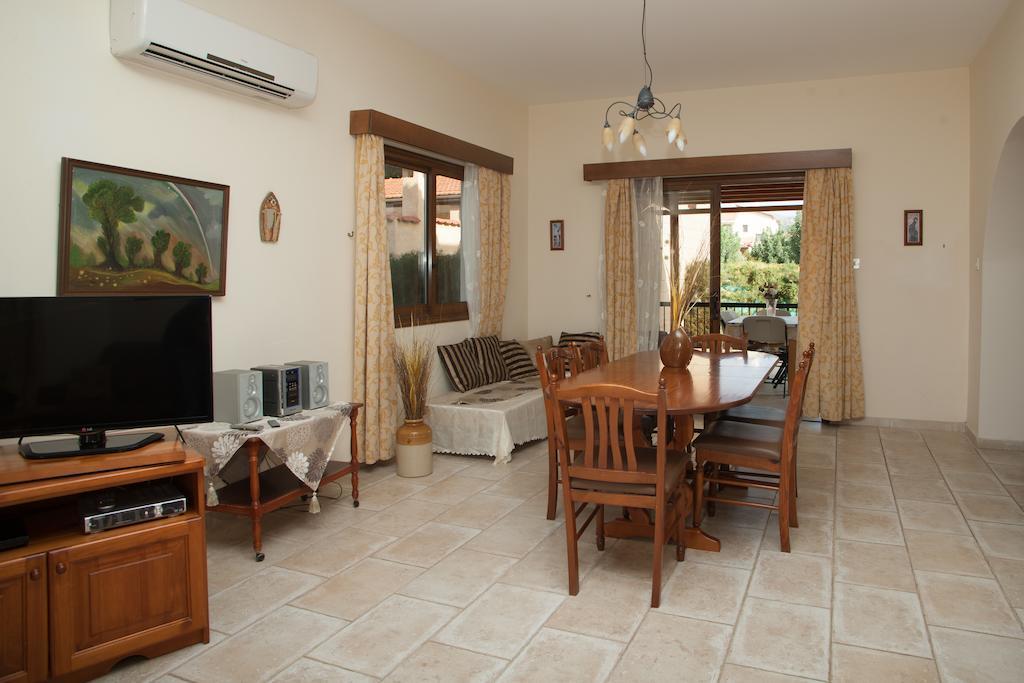 Villa Natasha Coral Bay Pokój zdjęcie