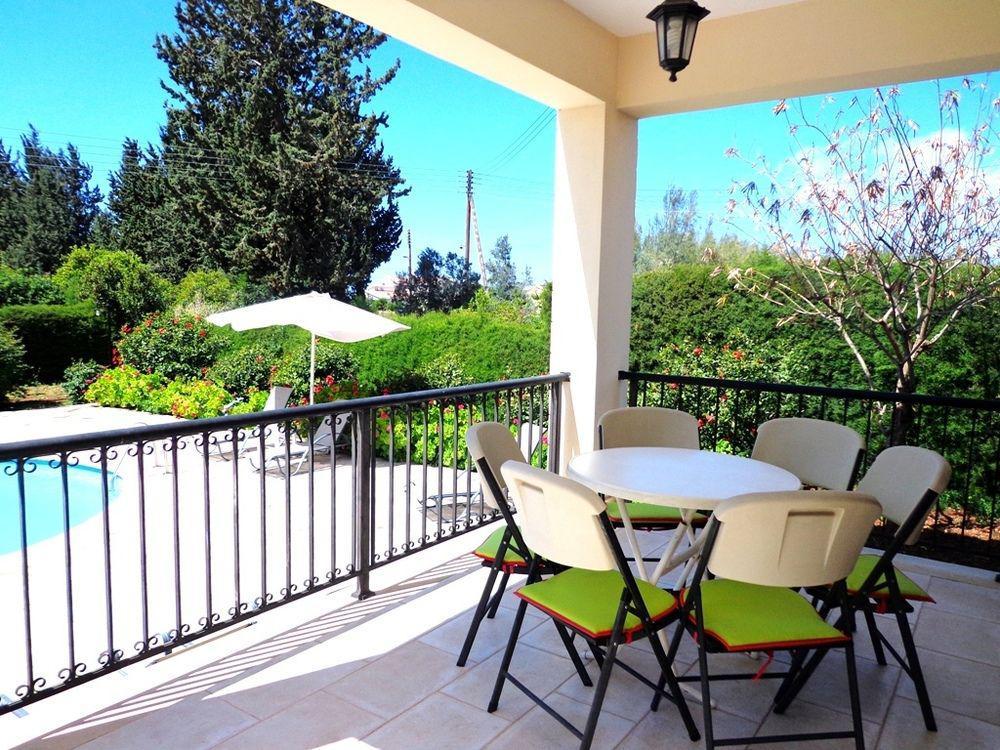 Villa Natasha Coral Bay Zewnętrze zdjęcie